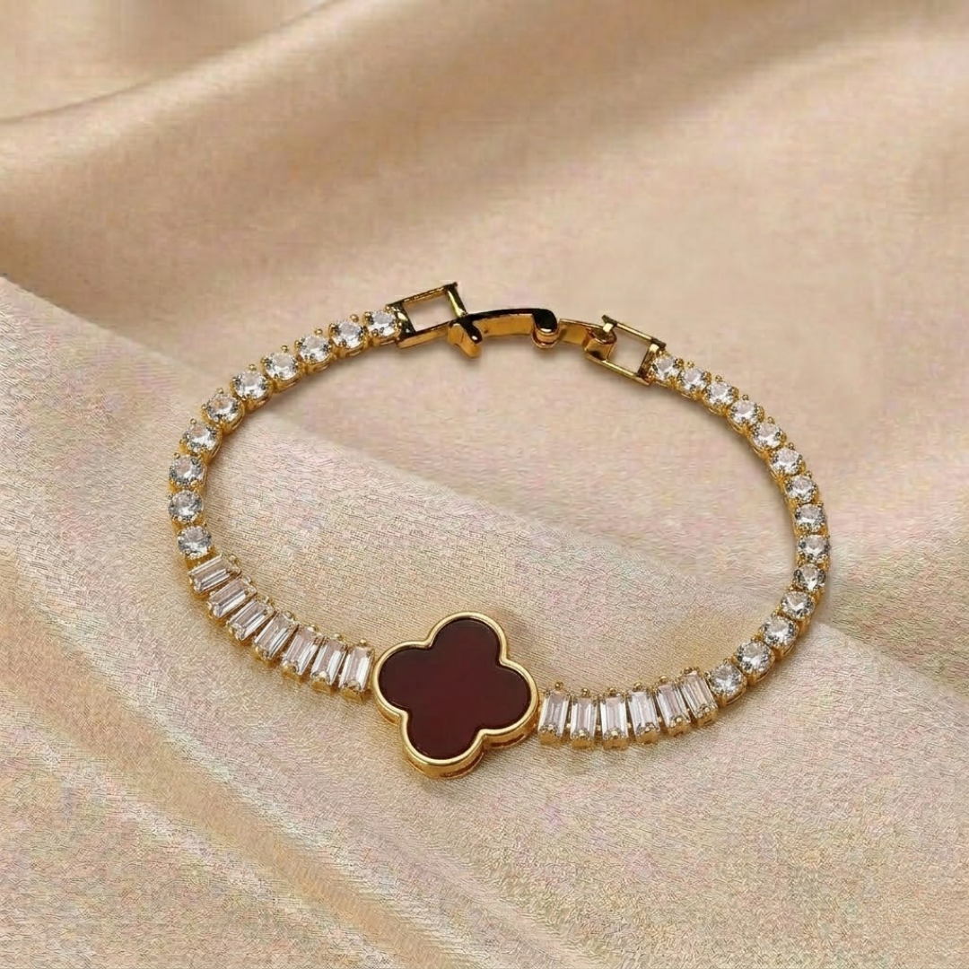 Clover Crystal Bracelet B1 / B30